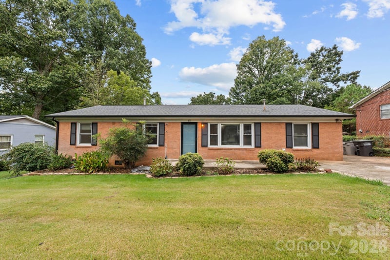 117 Tremont Ter, Bessemer City, NC 28016