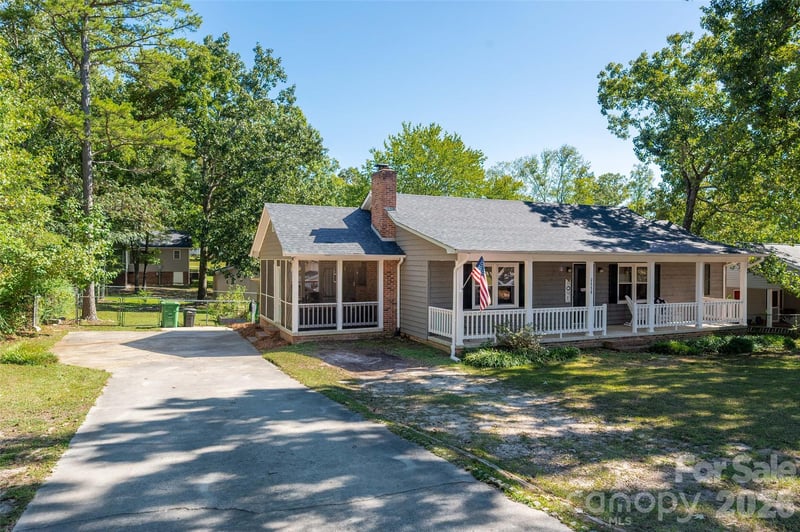 2559 Watson Dr, Lancaster, SC 29720