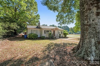 16112 Old Statesville Rd, Huntersville, NC 28078