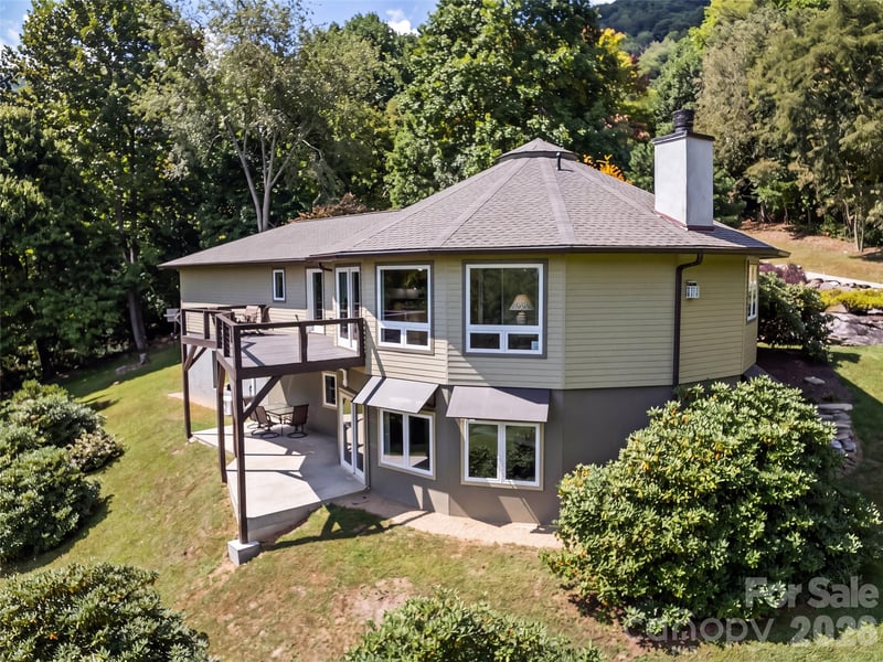 555 Live Oak Loop, Waynesville, NC 28785