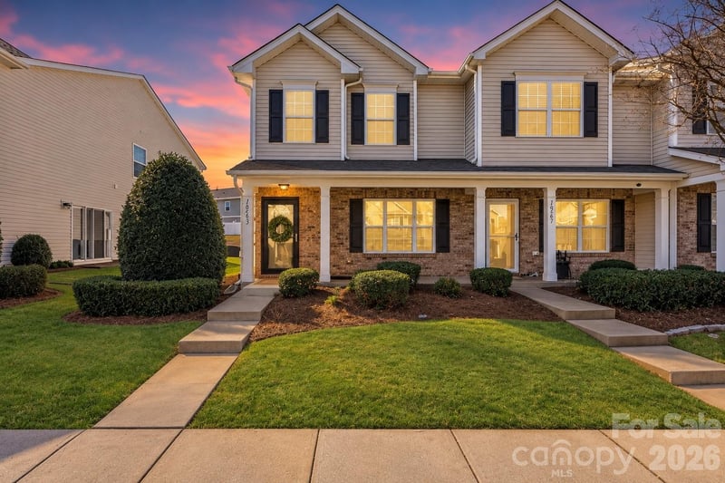 10563 Stoneacre Ct, Pineville, NC 28134