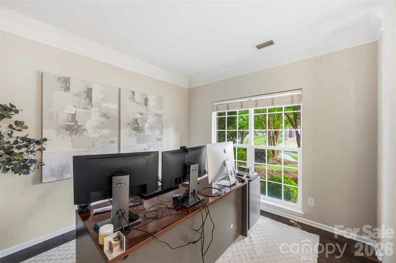 1909 Oroville Ct, Charlotte, NC 28214