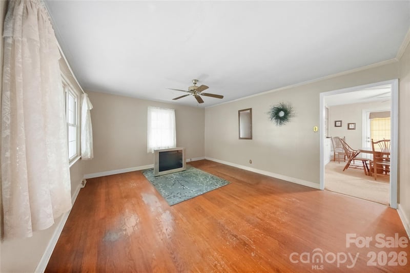 605 S Styers St, Cherryville, NC 28021