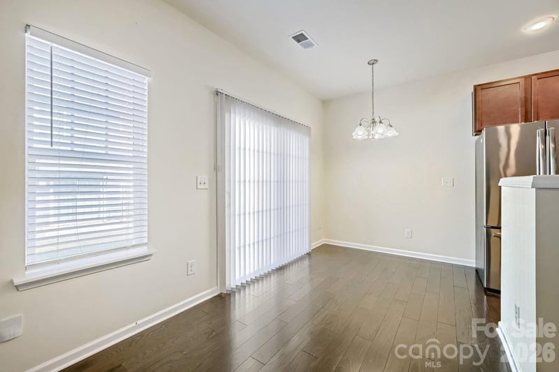 5008 Spring Arbor Ln, Charlotte, NC 28213