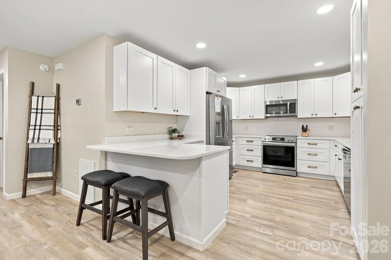 643 Timberline Dr, Maggie Valley, NC 28751