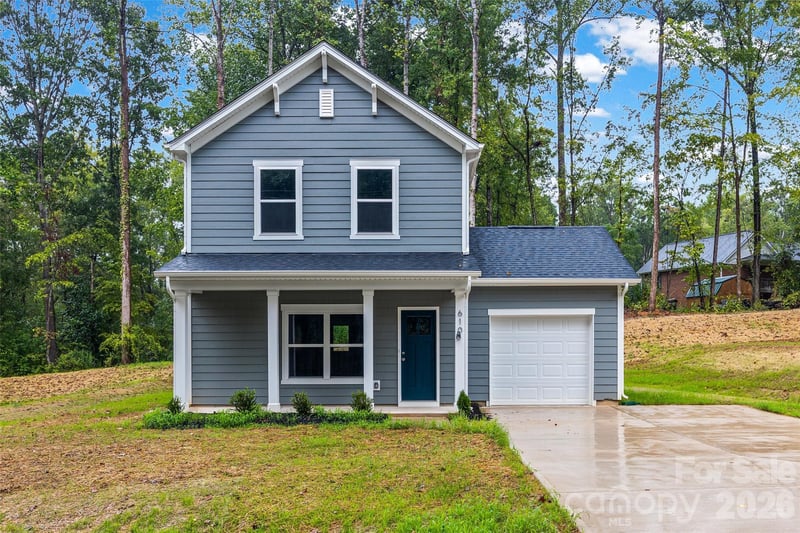 610 W Lewis St, Dallas, NC 28034