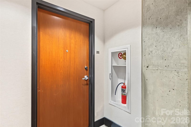 210 N Church St #3315, Charlotte, NC 28202