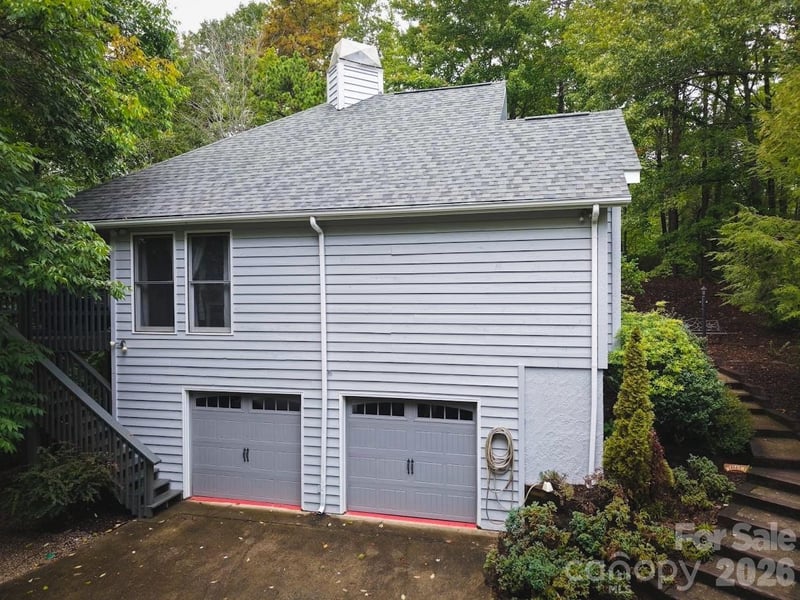 212 Ridgeway Rd, Lake Lure, NC 28746
