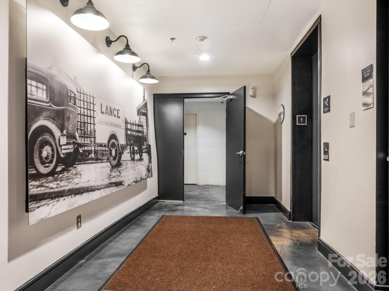 310 Arlington Ave #418, Charlotte, NC 28203