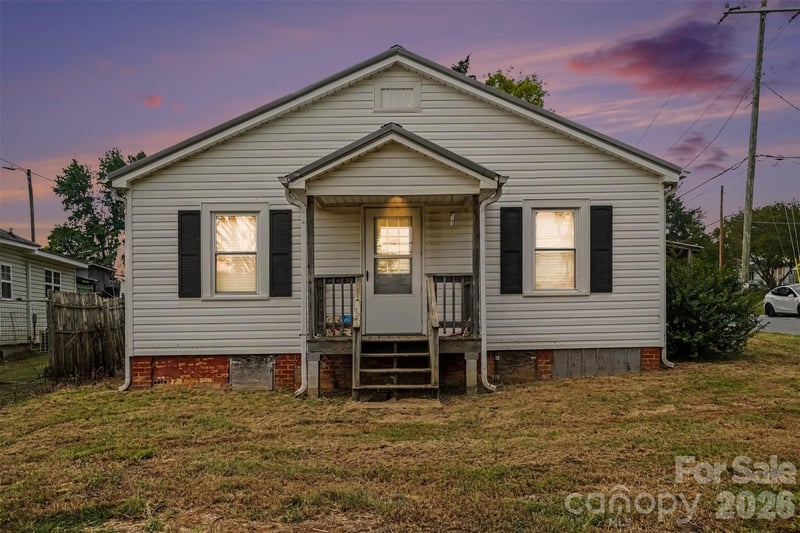 874 N Skyland Dr, Mount Pleasant, NC 28124