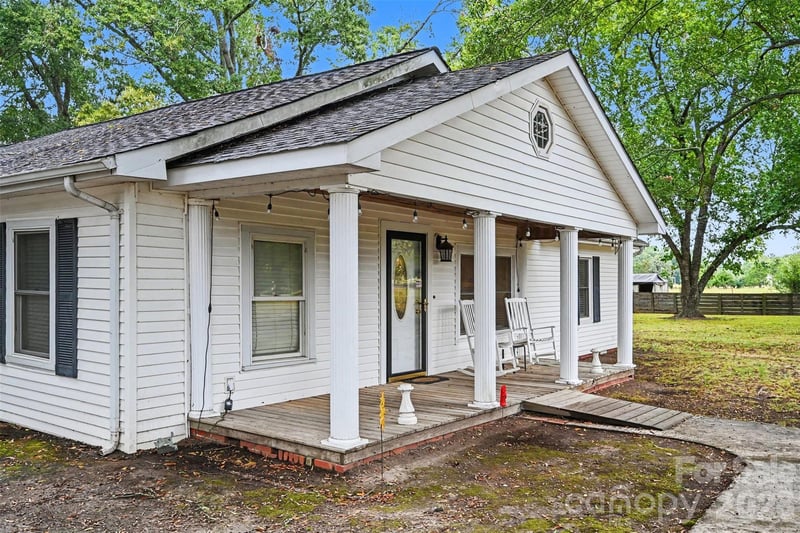 2291 Zion Rd, Lancaster, SC 29720