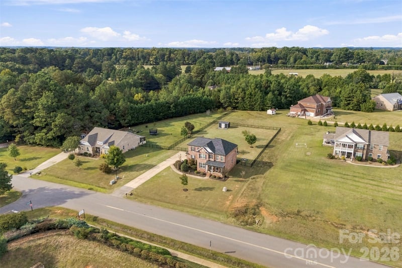 1124 Golden Gate Ct, Rock Hill, SC 29732