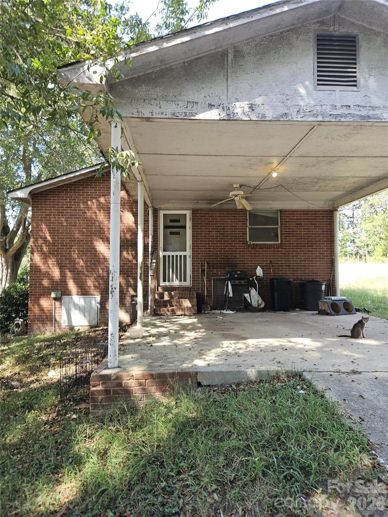 131 Sj Crawford Rd, Lincolnton, NC 28092