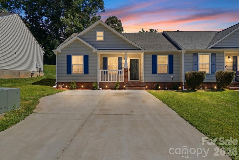 1378 Pampas Cir, Rock Hill, SC 29732