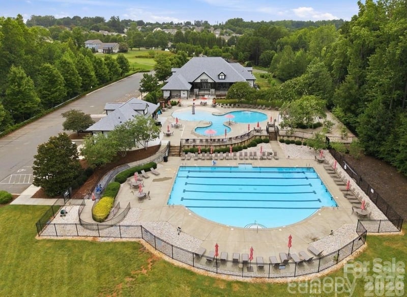 7715 Porrera St, Charlotte, NC 28214