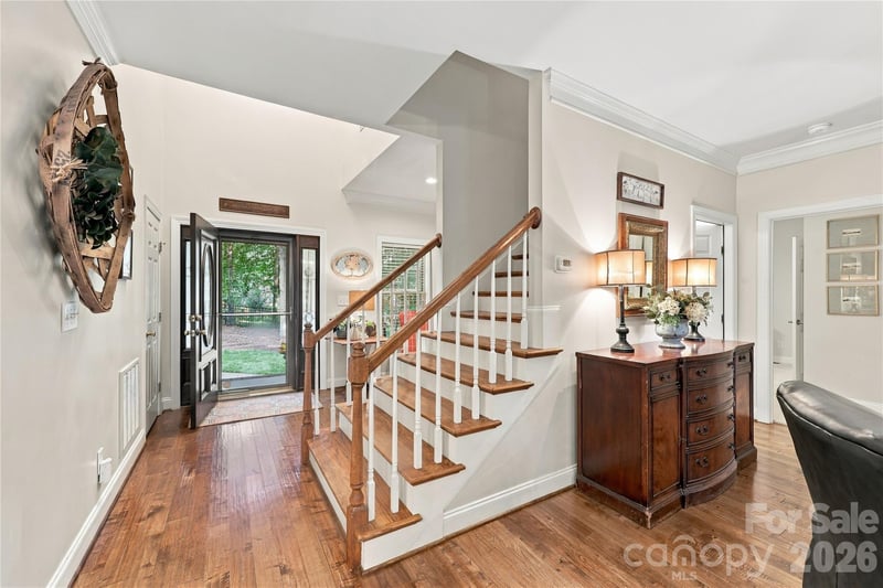 232 Pebble Stone Ln, Matthews, NC 28104