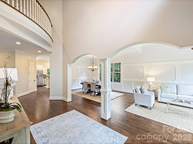 3823 Lakeside Dr, Charlotte, NC 28270