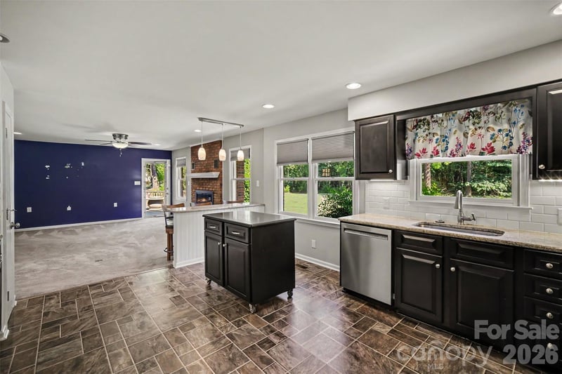 1762 Highway 55 Hw E, Clover, SC 29710