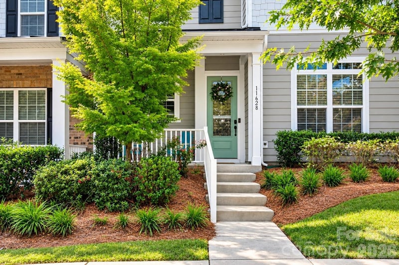 11628 Founders Park Ln, Pineville, NC 28134