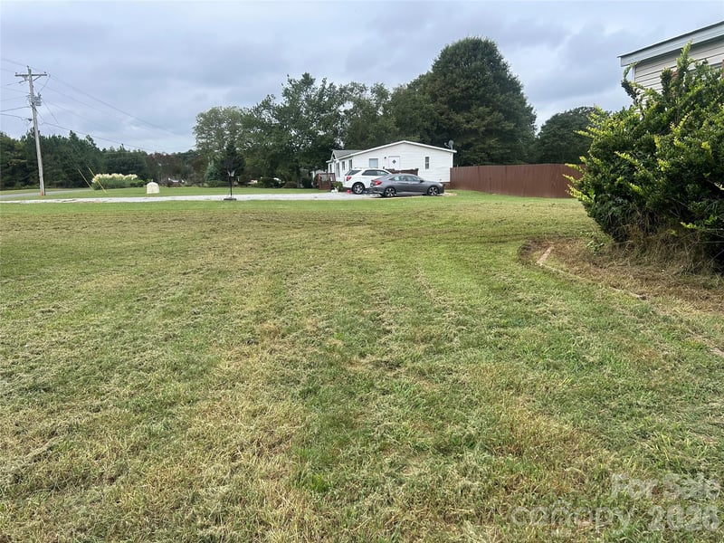 5100 Flay Rd, Lincolnton, NC 28092