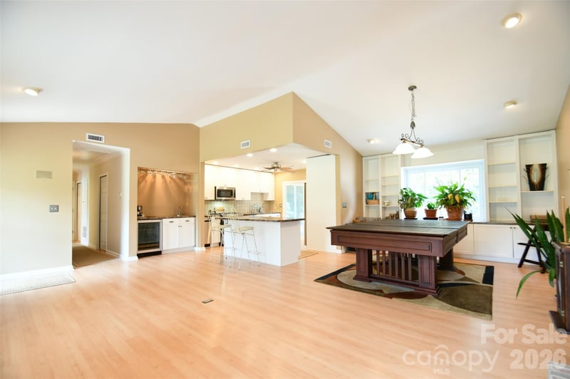 7904 Saddleview Ct, Charlotte, NC 28215