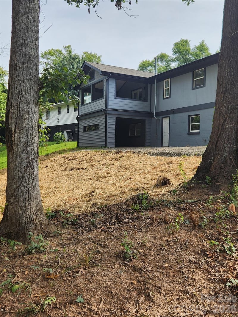 71 Hornot Cir, Asheville, NC 28806