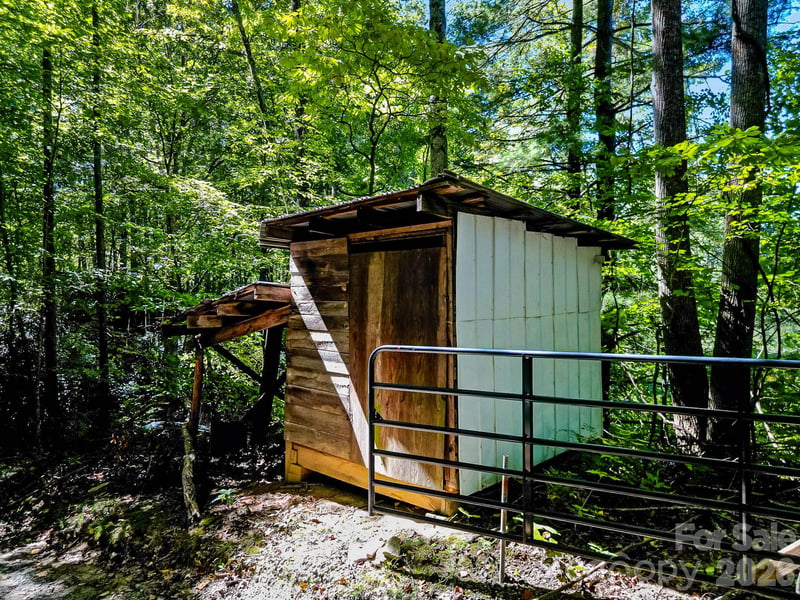 172 Rocky Top Ridge Dr, Fletcher, NC 28732