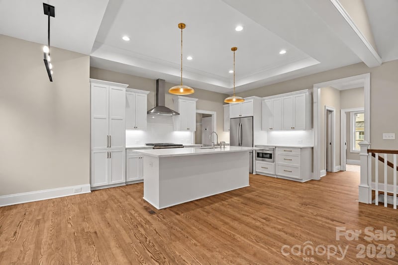 705 N Main St, Davidson, NC 28036