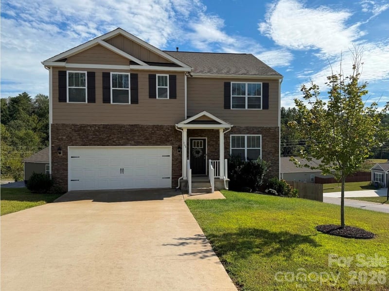 166 Amblers Knoll Rd, Weaverville, NC 28787