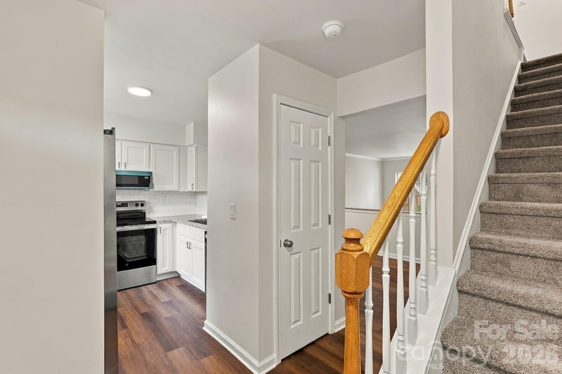 4210 Melrose Club Dr, Matthews, NC 28105