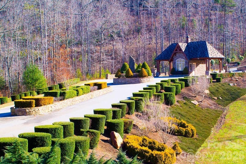 0 Summertime Dr, Lake Lure, NC 28746