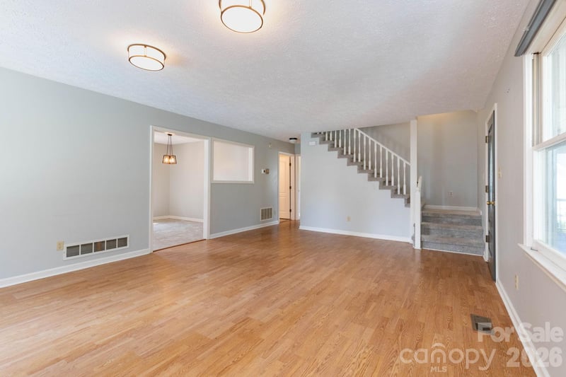 751 Bryson Rd, Candler, NC 28715