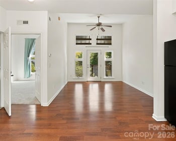 125 Clingman Ave #304, Asheville, NC 28801