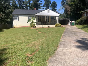 2507 Elkwood Cir, Charlotte, NC 28205