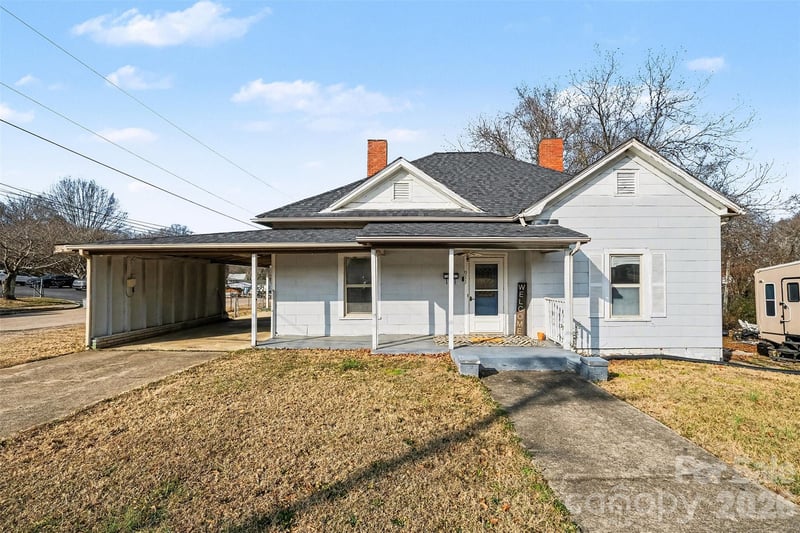 911 N Walnut St, Kannapolis, NC 28081