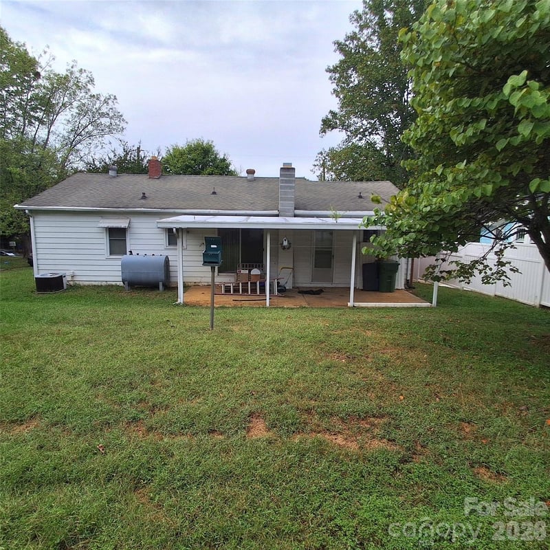 48 Westgate Rd, Asheville, NC 28806