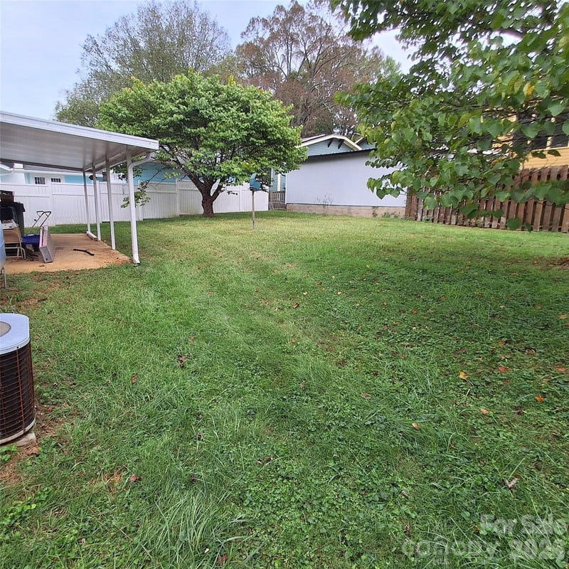 48 Westgate Rd, Asheville, NC 28806