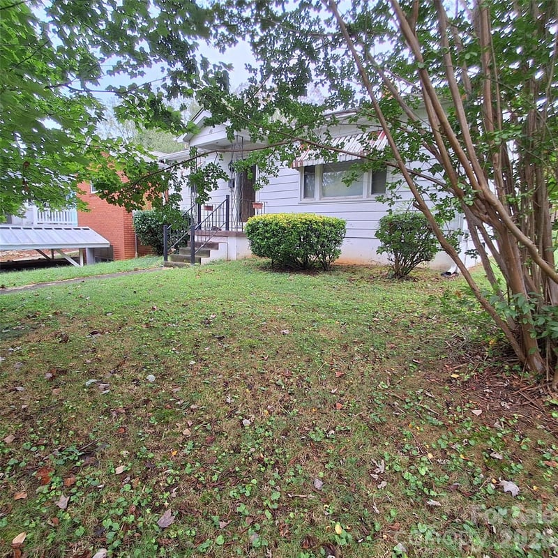 48 Westgate Rd, Asheville, NC 28806