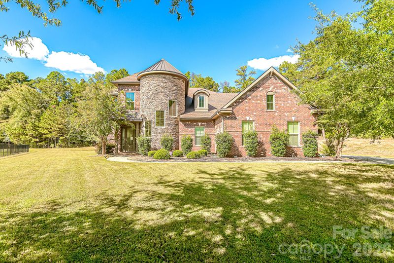16202 Monnet Place Ct, Charlotte, NC 28278