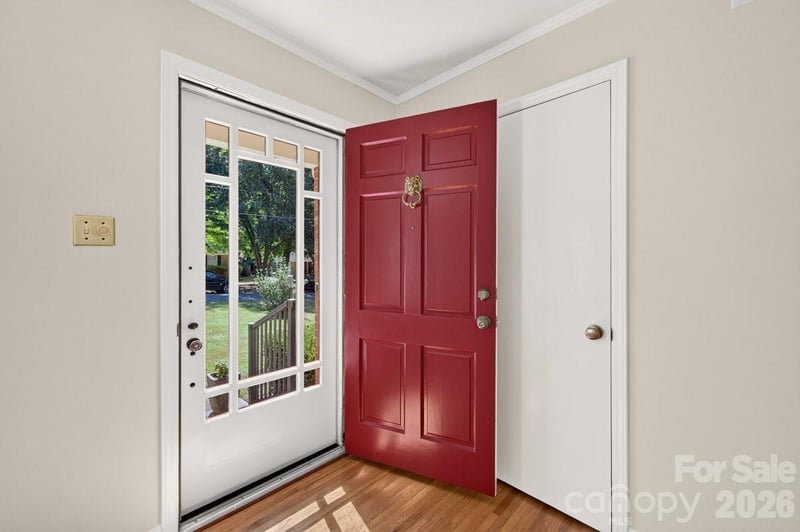 6000 Colchester Pl, Charlotte, NC 28210