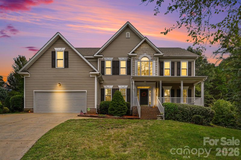 1418 Coachman Dr, Waxhaw, NC 28173