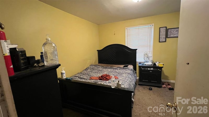 205 Seigle St, Lowell, NC 28098