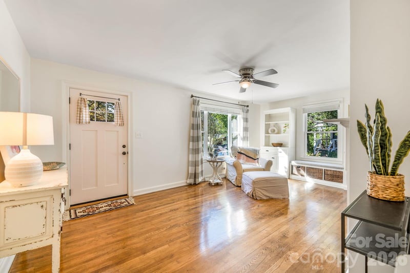 72 Fairfax Ave, Asheville, NC 28806