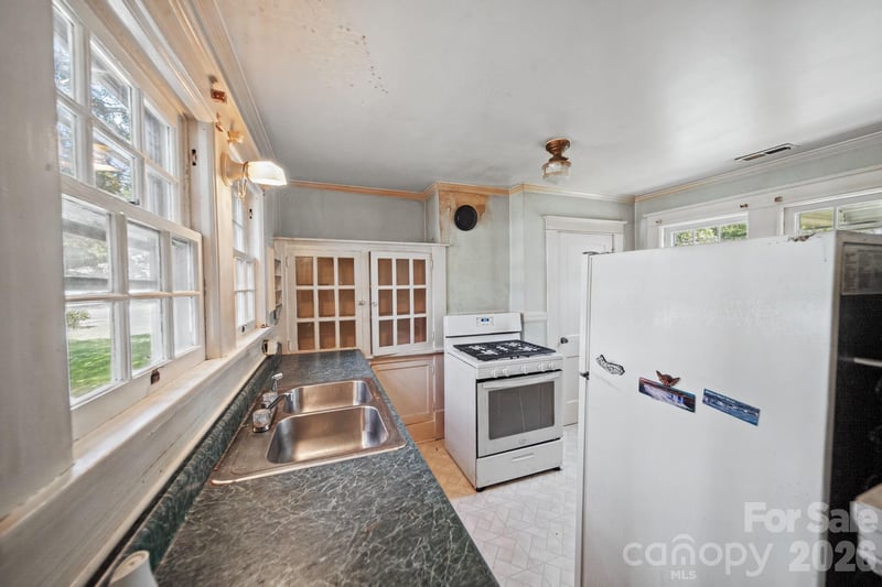 402 Heilig Ave, Salisbury, NC 28144