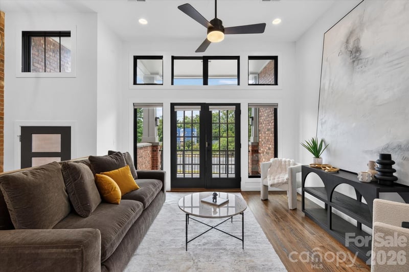 2727 N Brevard St, Charlotte, NC 28205