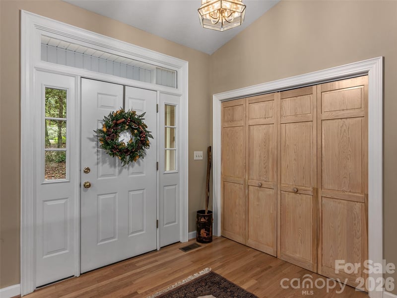 2509 Little River Rd, Hendersonville, NC 28739