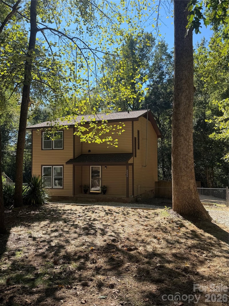 2504 Downey Dr, Lancaster, SC 29720