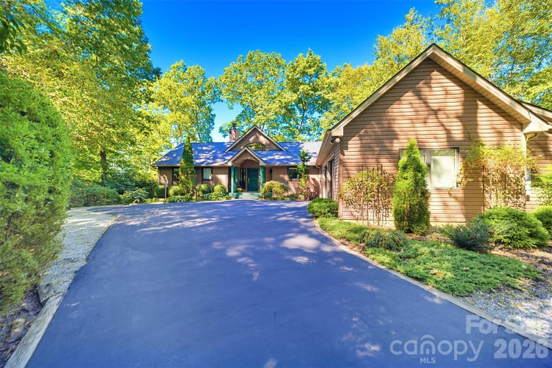 200 Timberlane Cir #46-R, Pisgah Forest, NC 28768