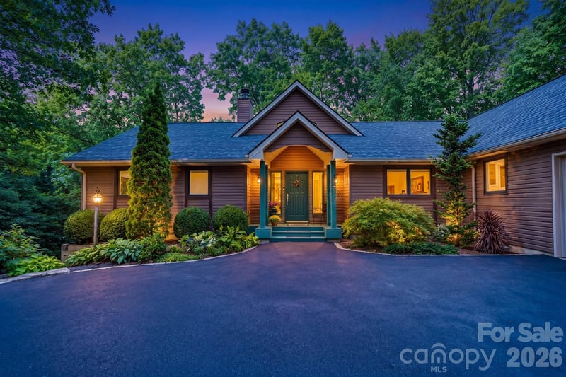200 Timberlane Cir #46-R, Pisgah Forest, NC 28768