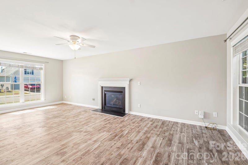 244 Mud Creek Rd, Fletcher, NC 28732